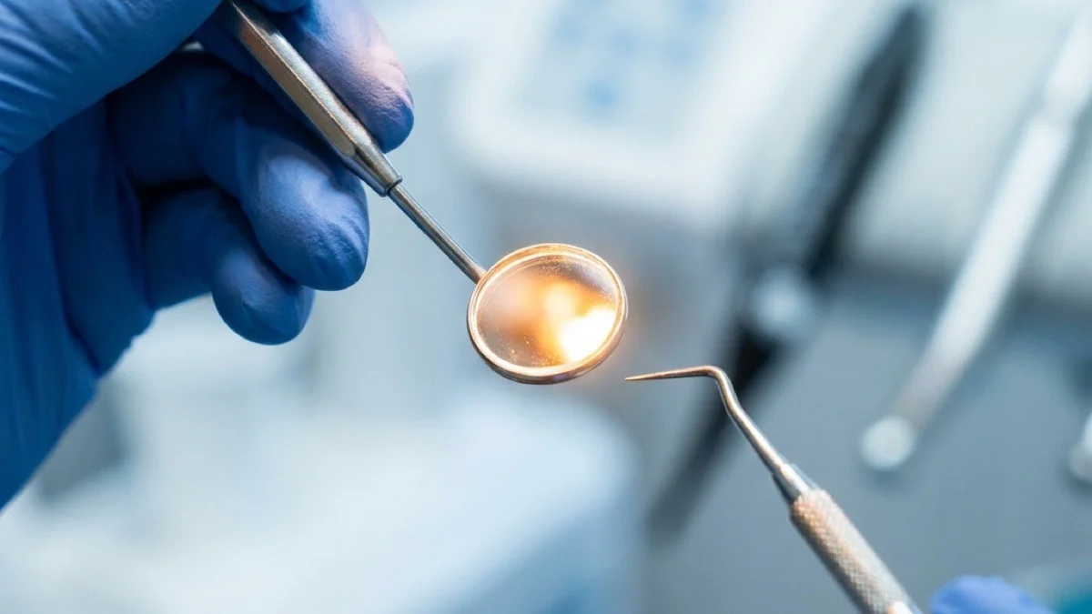 Steel, light, precision — the instruments of trust